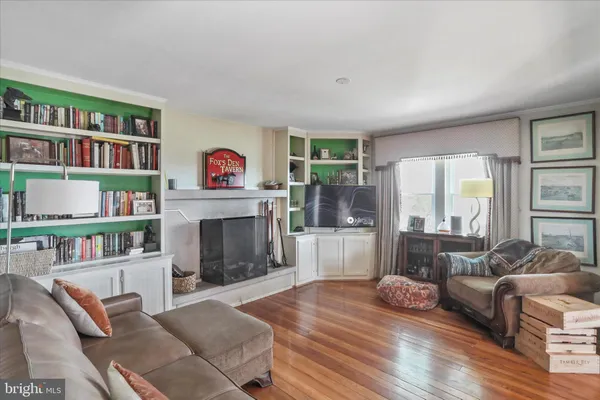 $989,000 | 1344 Old Winchester Road, Boyce, VA 22620