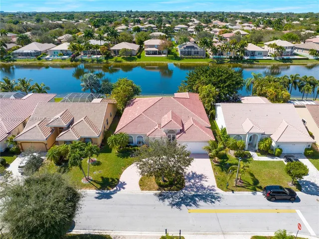 $5,500 | 5354 Northwest 57th Way, Coral Springs, FL 33067