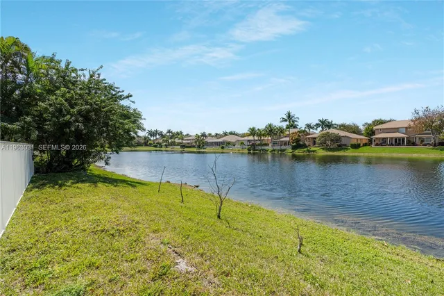 $5,500 | 5354 Northwest 57th Way, Coral Springs, FL 33067