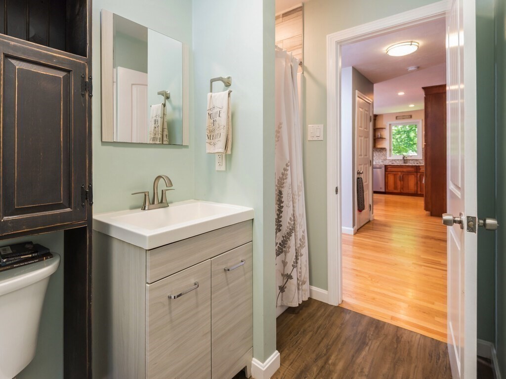 292 Fowler Road Northbridge, MA 01534 - Photo 27 of 42