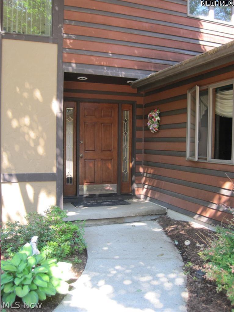 2171 North Medina Line Road Akron, OH 44333 - Photo 2 of 18 Gallery Image 2