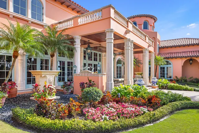 $205,000,000 | 1491 North Ocean Boulevard, Palm Beach, FL 33480