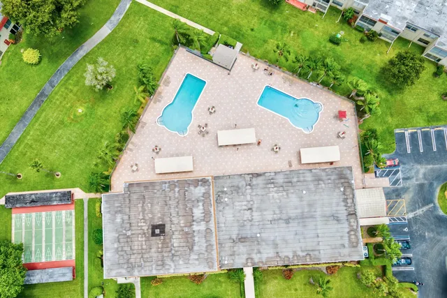 $2,000 | 22 Abbey Lane, Unit 106, Delray Beach, FL 33446