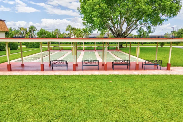 $2,000 | 22 Abbey Lane, Unit 106, Delray Beach, FL 33446