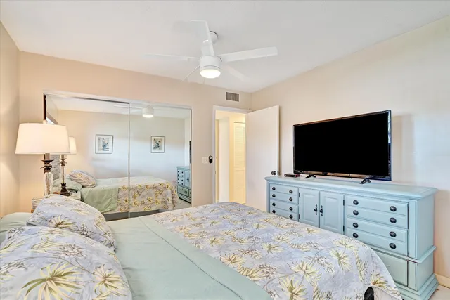 $2,000 | 22 Abbey Lane, Unit 106, Delray Beach, FL 33446