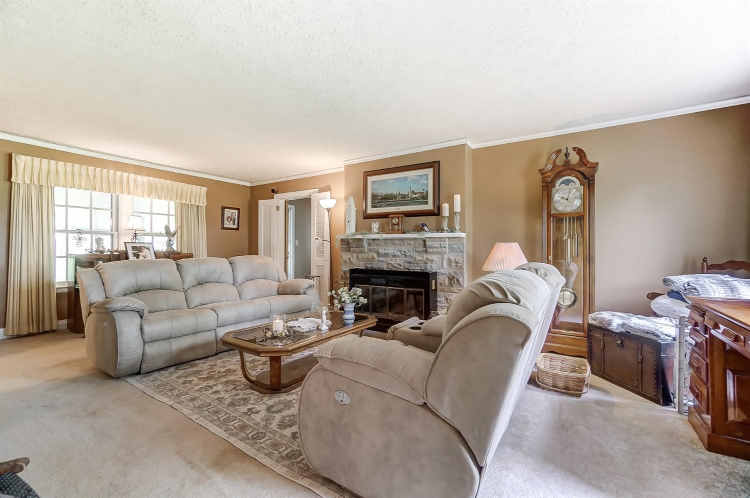 6775 Hamilton Middletown Road Middletown, OH 45044 - Photo 4 of 50 Gallery Image 4