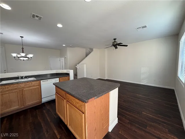 $1,850 | 287 Red Eucalyptus Drive, Henderson, NV 89015