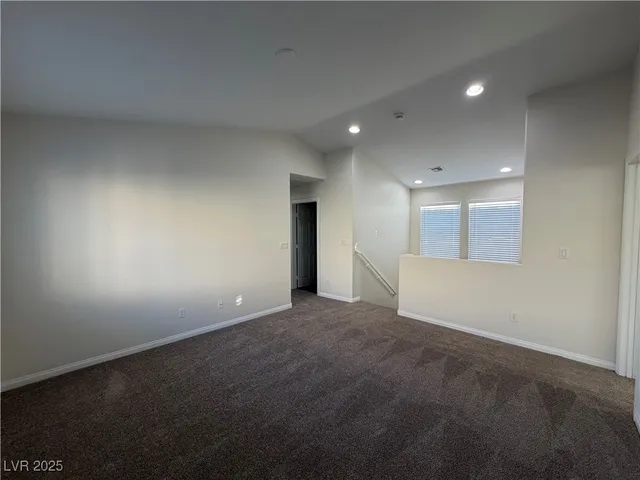 $1,850 | 287 Red Eucalyptus Drive, Henderson, NV 89015