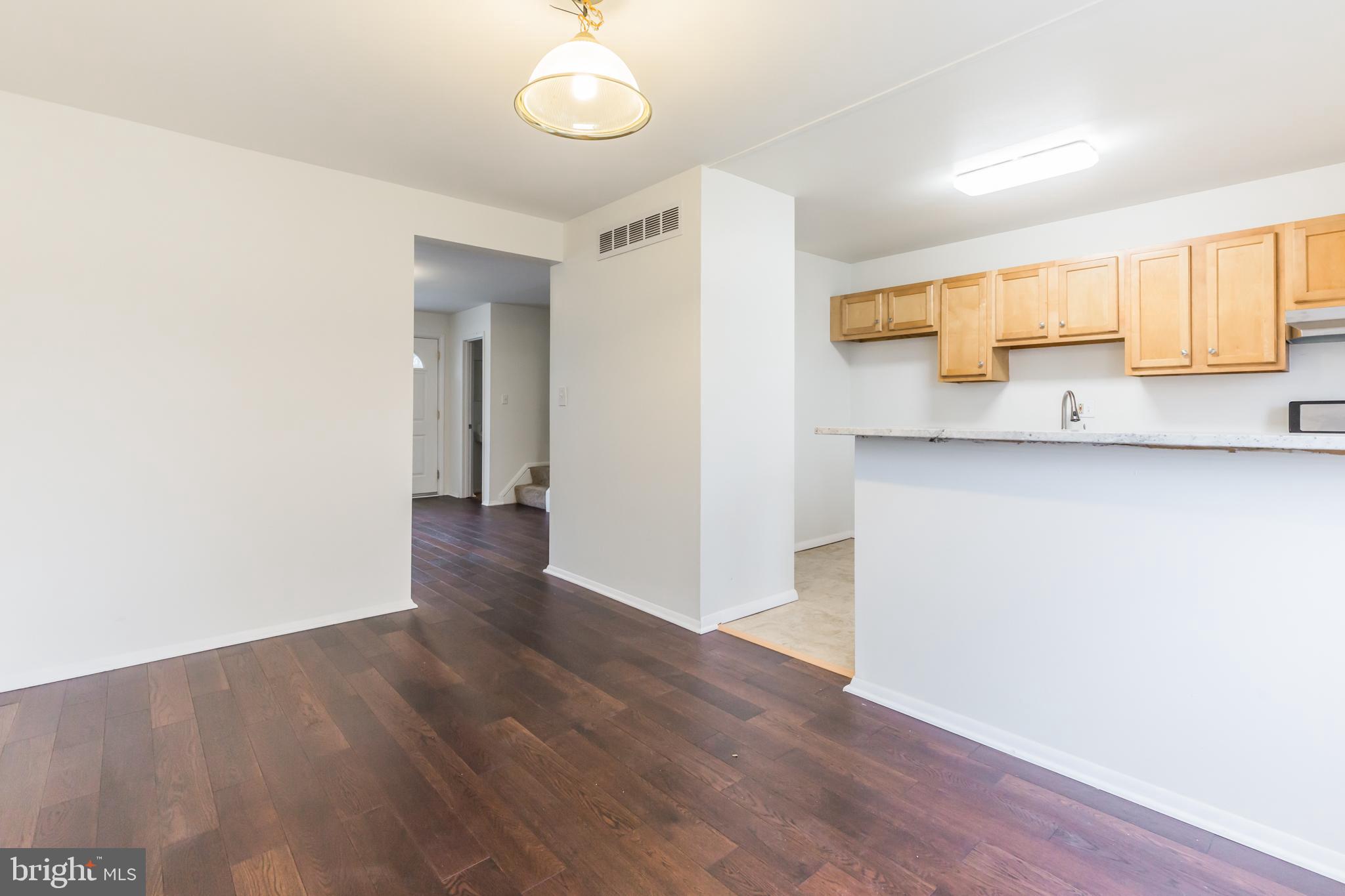 4369 Crest Heights Road Baltimore, MD 21215 - Photo 6 of 20 Gallery Image 6