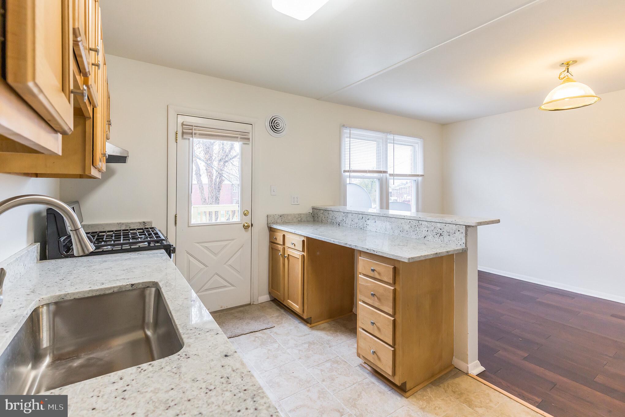 4369 Crest Heights Road Baltimore, MD 21215 - Photo 7 of 20 Gallery Image 7