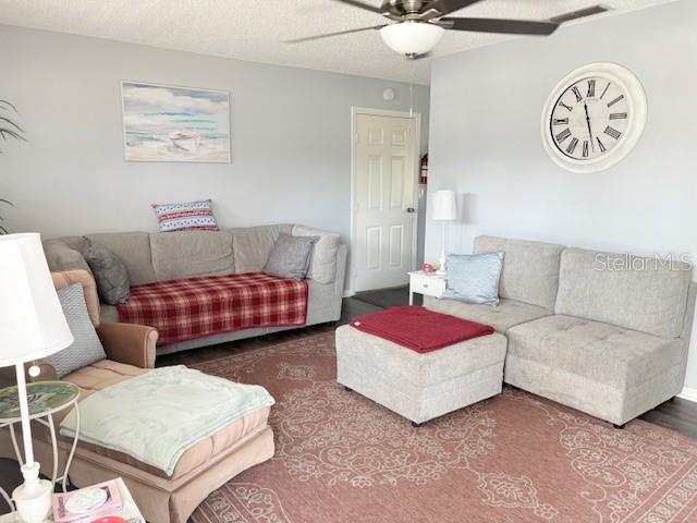 9427 Southeast 174th Place Road Summerfield, FL 34491 - Photo 7 of 33