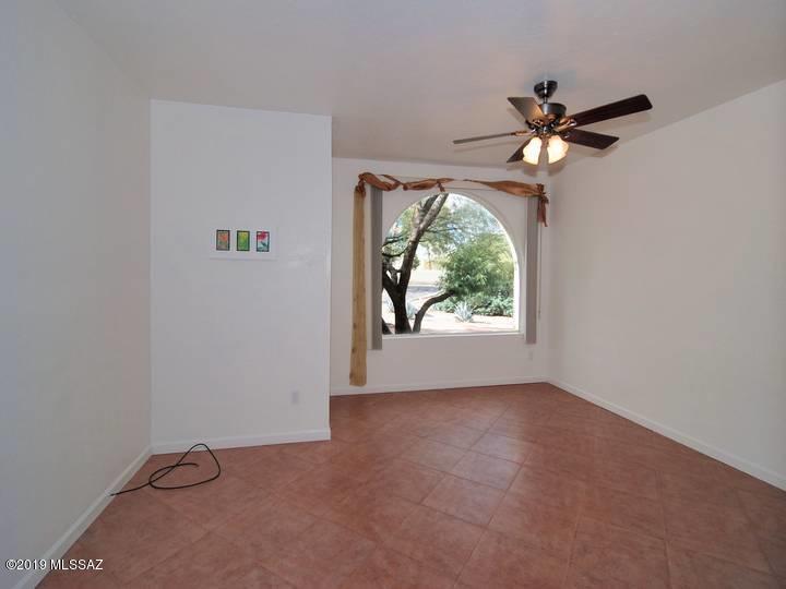 8061 East Shadow Canyon Road Tucson, AZ 85750 - Photo 9 of 10