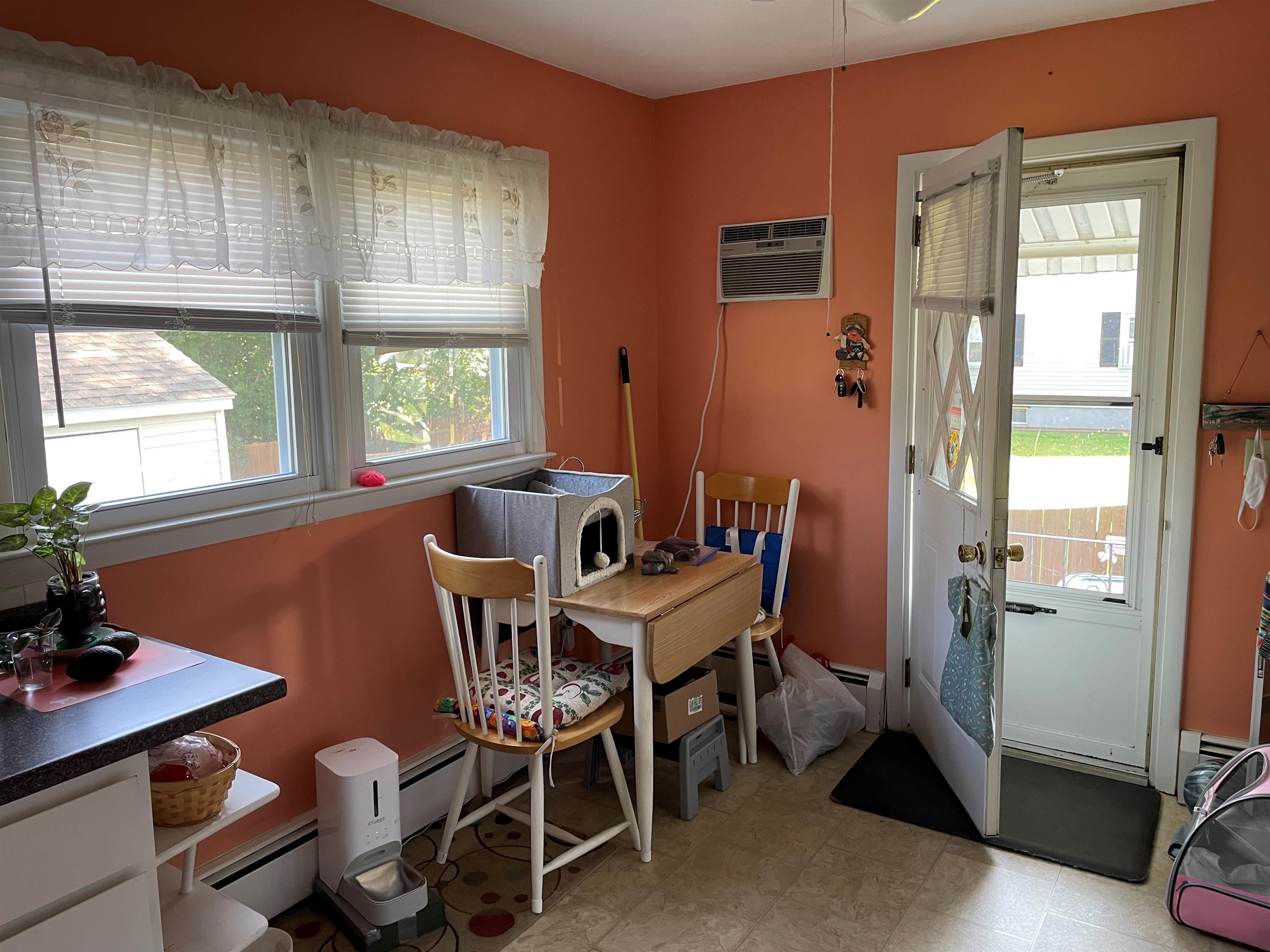 60 River Bank Road Manchester, NH 03103 - Photo 8 of 13
