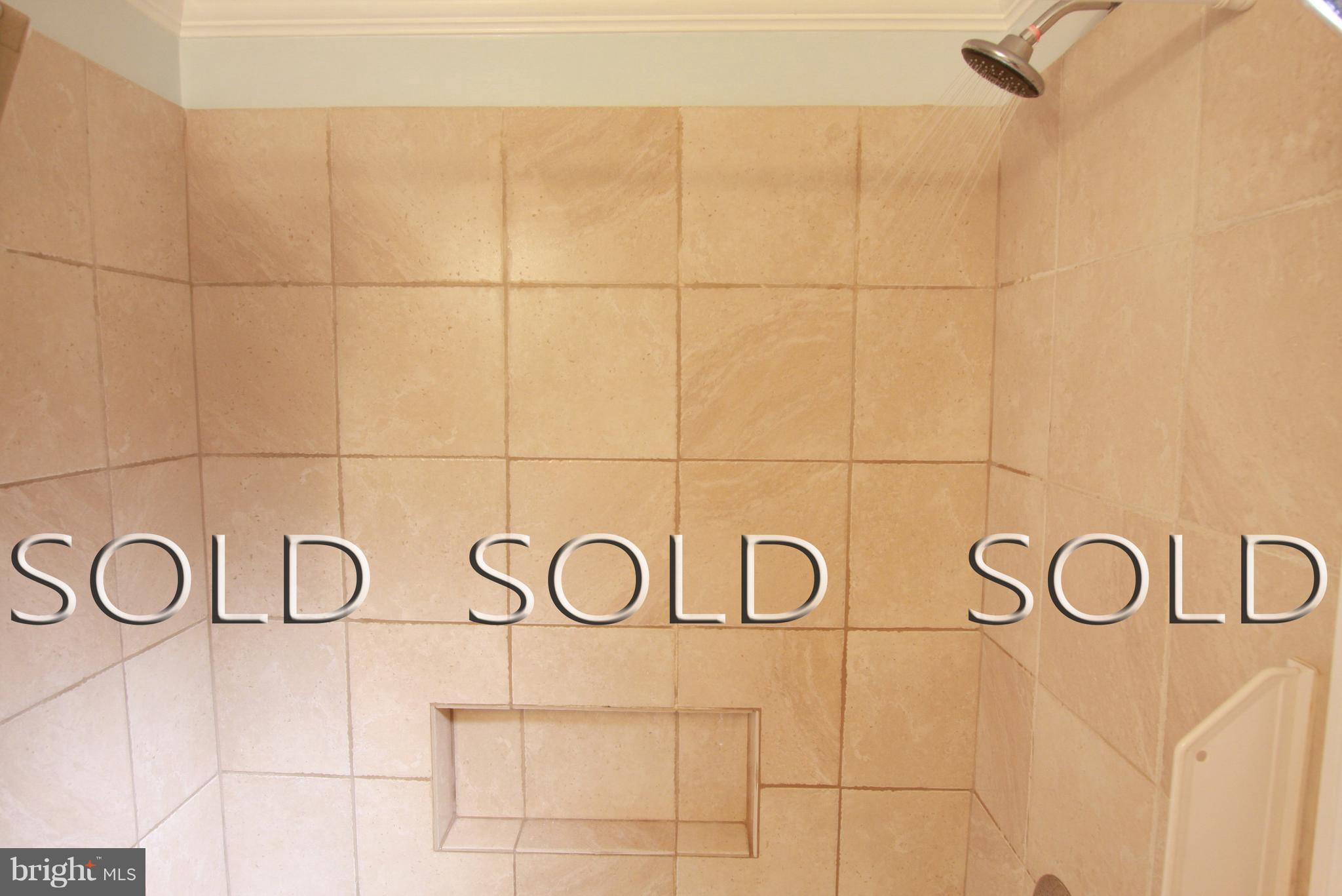 8530 Rhuddlan Road Baltimore, MD 21236 - Photo 17 of 30 Bath