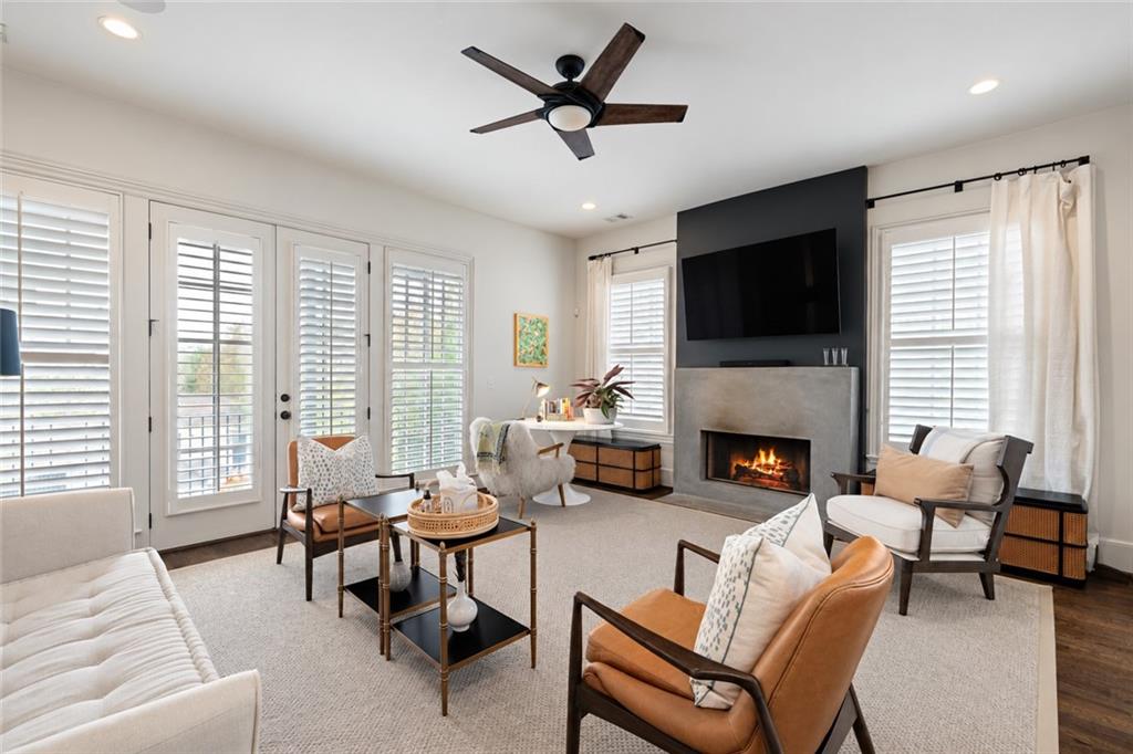 584 Bismark Road Northeast Atlanta, GA 30324 - Photo 5 of 39 Gallery Image 5