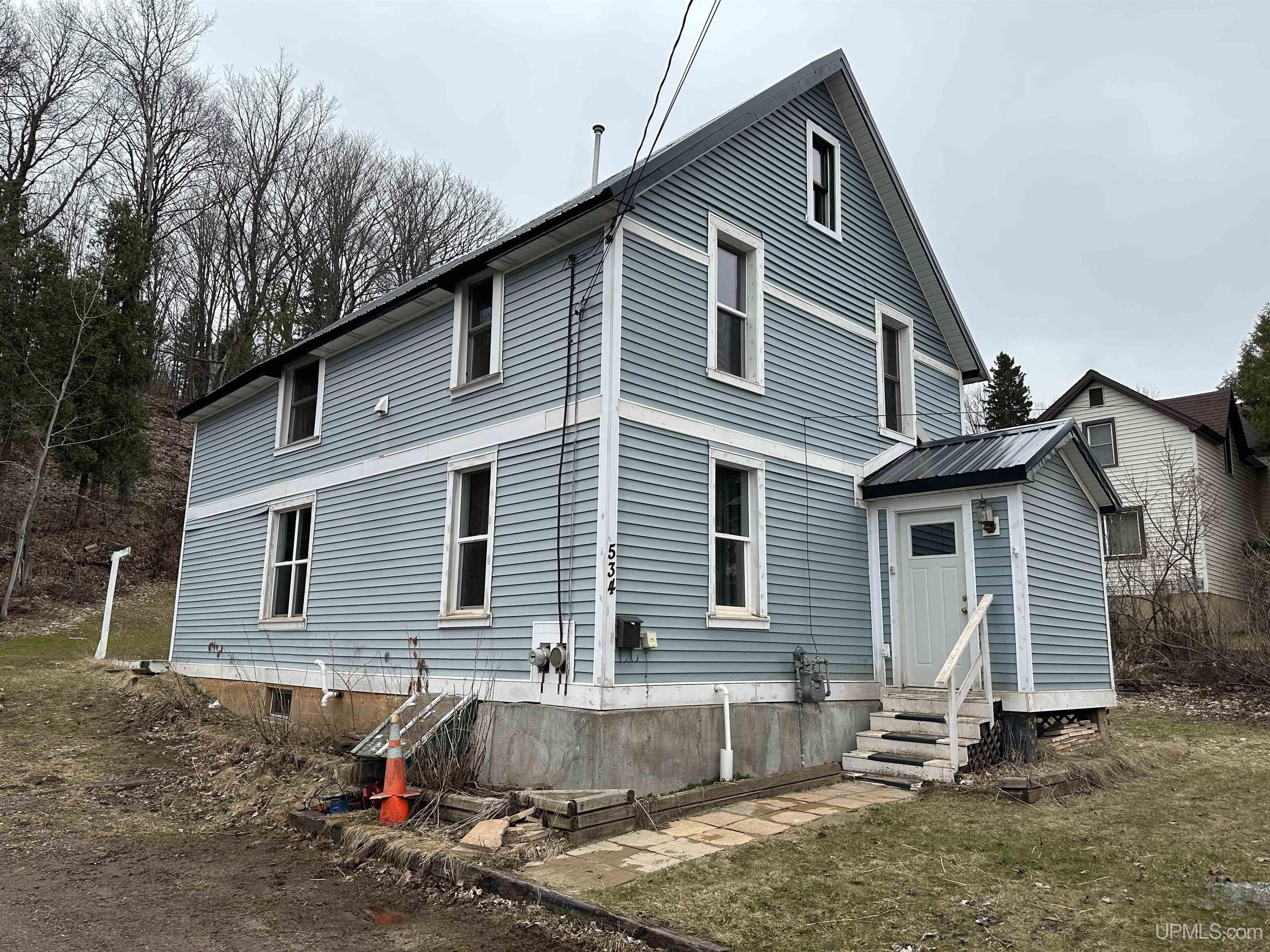 534 Jasper Street Ishpeming, MI 49849 - Photo 1 of 38 Gallery Image 1