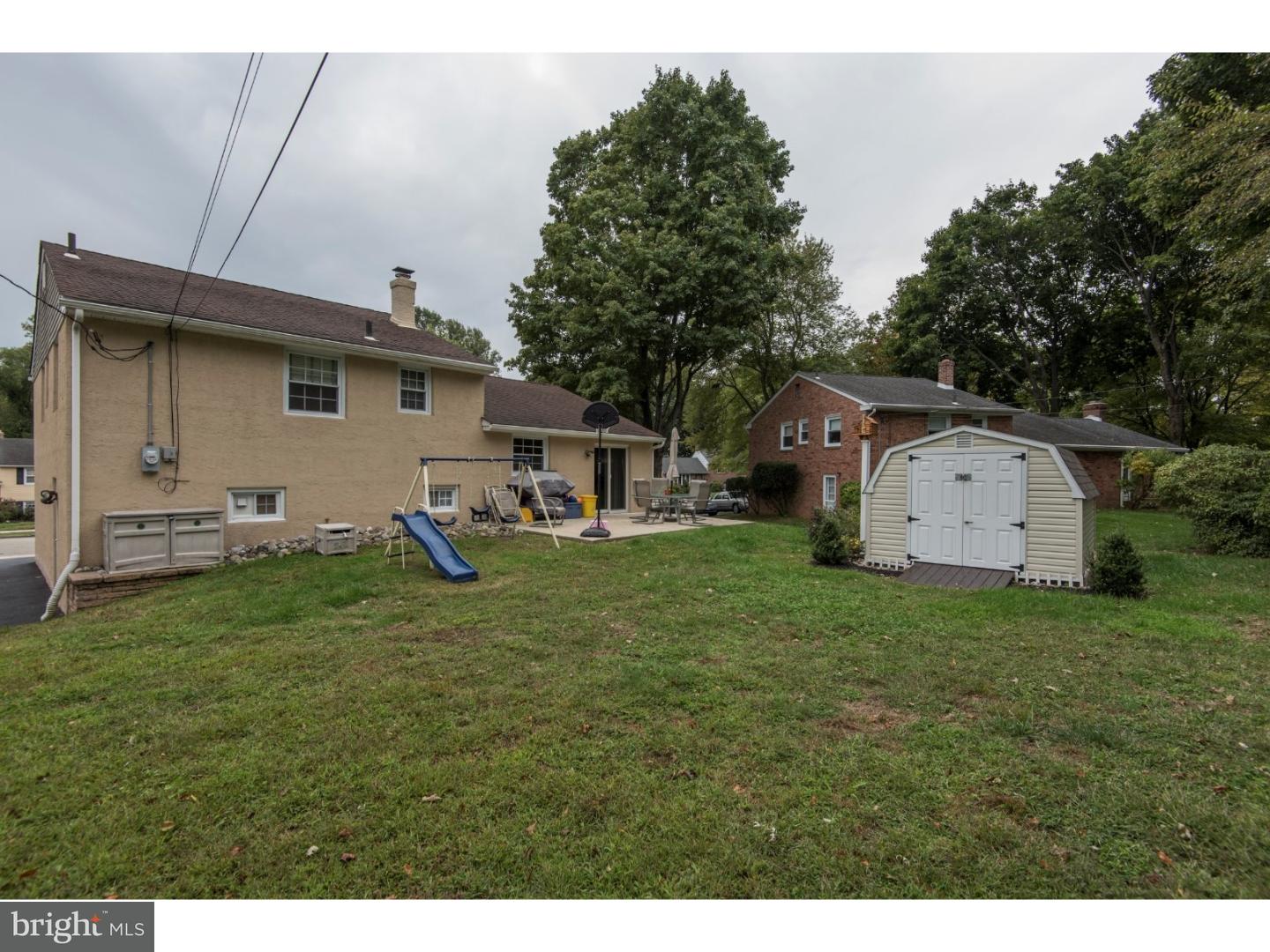 667 Vernon Road Springfield, PA 19064 - Photo 22 of 25 Back Yard