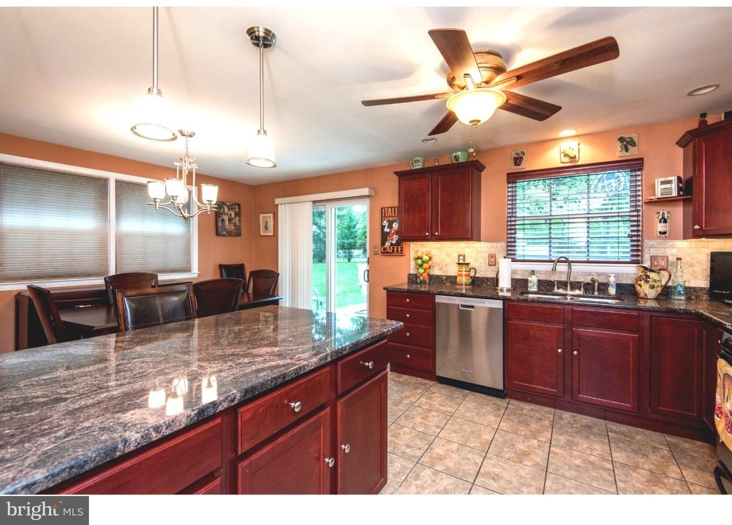 667 Vernon Road Springfield, PA 19064 - Photo 5 of 25 Kitchen