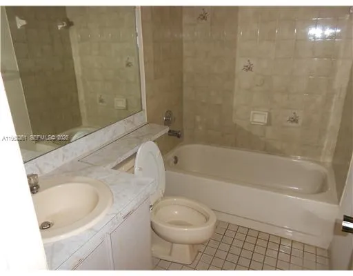 $2,900 | 4131 West 18th Court, Unit 4131, Hialeah, FL 33012