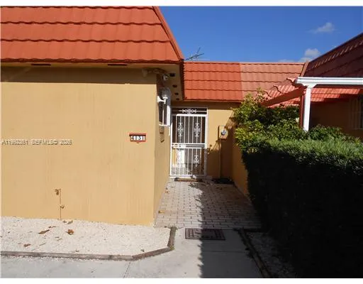 $2,900 | 4131 West 18th Court, Unit 4131, Hialeah, FL 33012