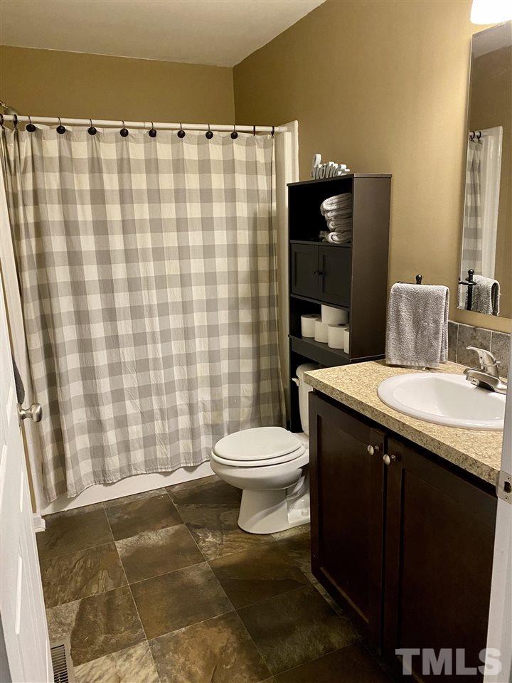 725 Quarterhorse Road Princeton, NC 27569 - Photo 10 of 14 Gallery Image 10
