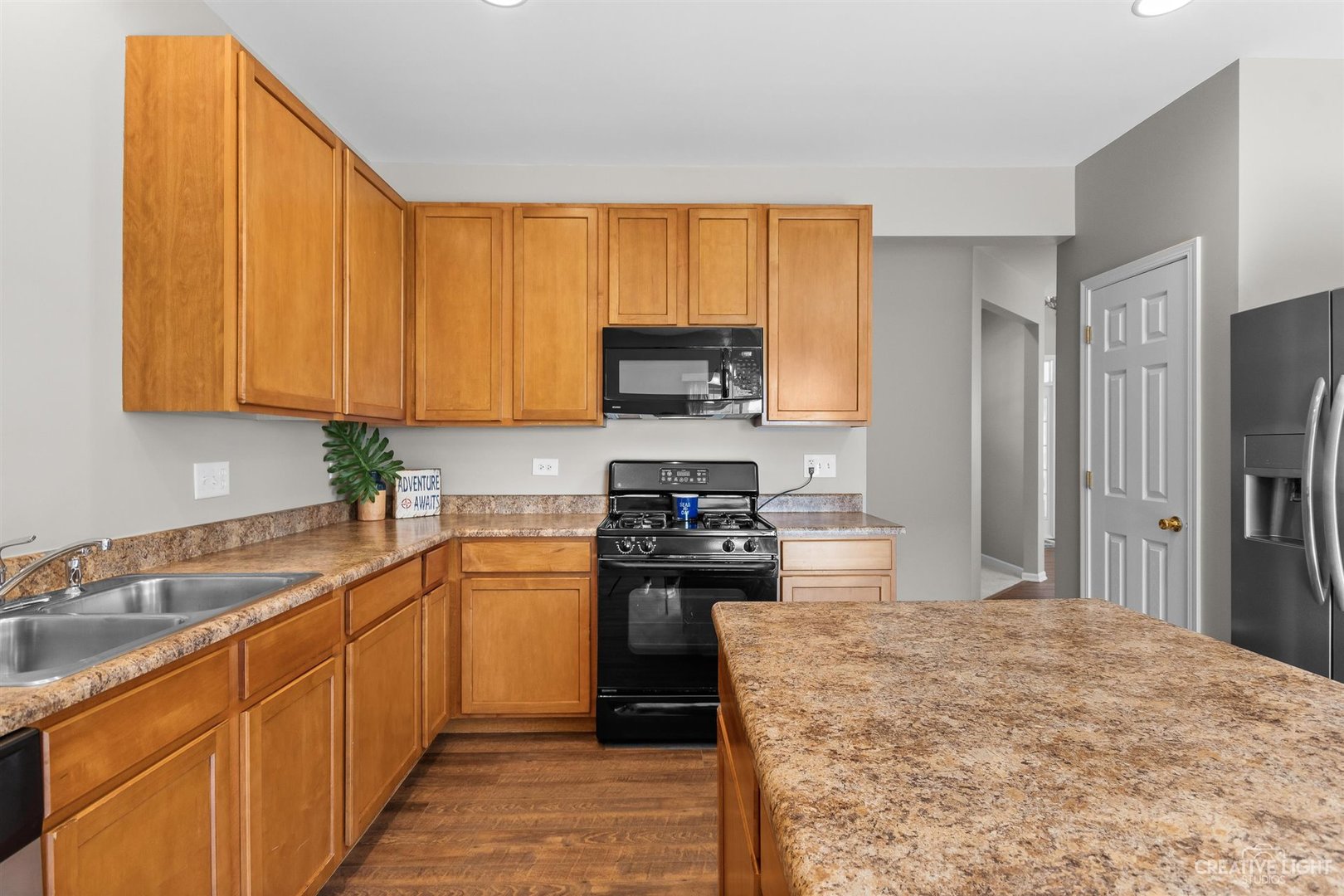 321 Cassidy Lane Elgin, IL 60124 - Photo 13 of 31