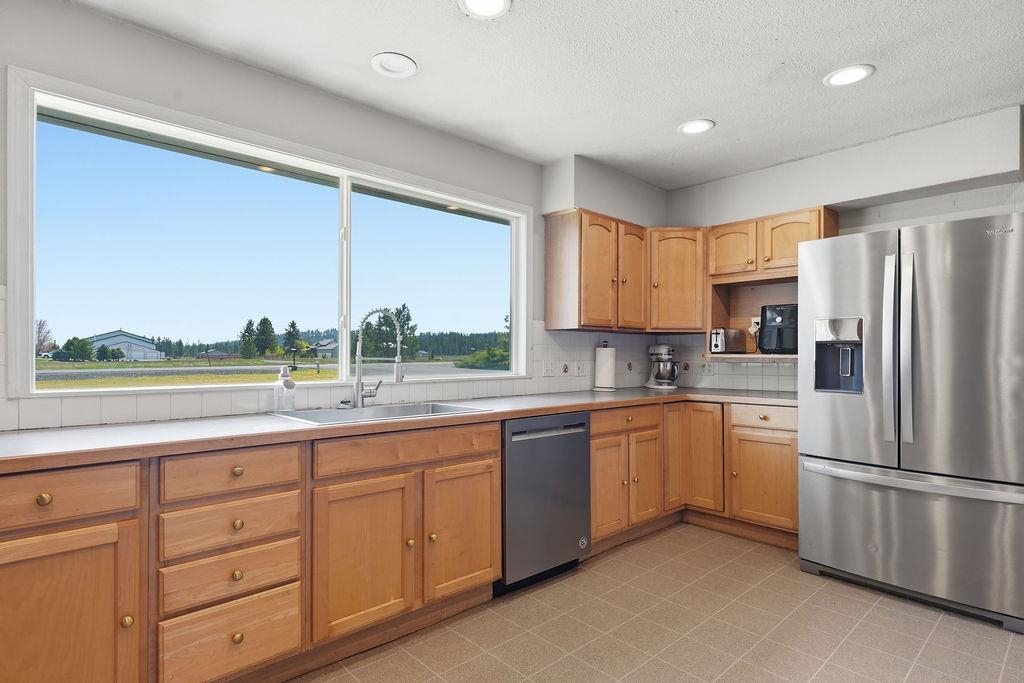 8010 West Melville Road Cheney, WA 99004 - Photo 8 of 31