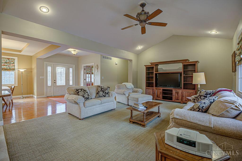 1850 South Weaver Road Okeana, OH 45053 - Photo 4 of 42
