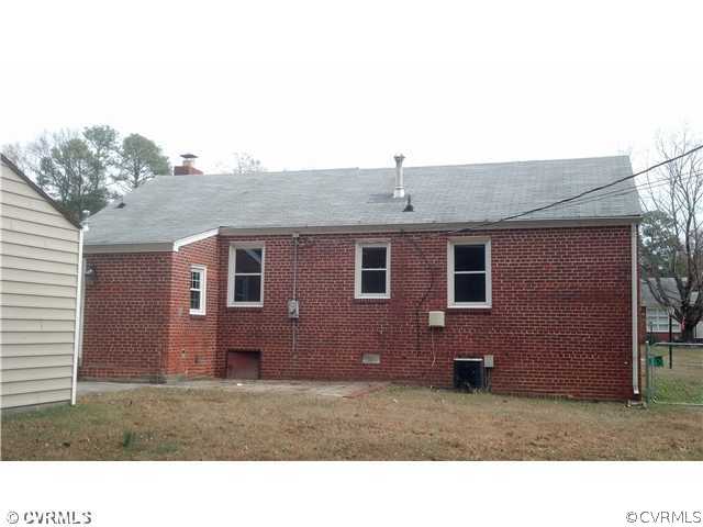 1302 Foxcroft Road Henrico, VA 23229 - Photo 2 of 11 Gallery Image 2