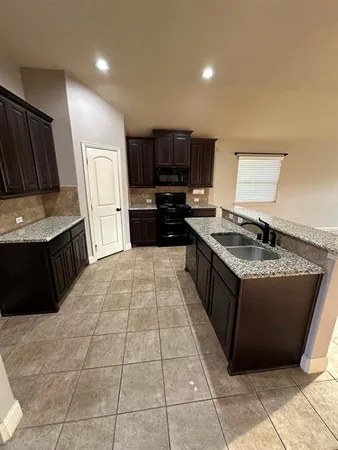 $1,875 | 6504 Rienzi Drive, Greenville, TX 75402