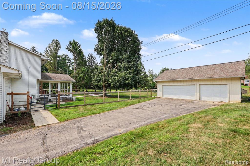 3426 Hadden Road Rochester, MI 48306 - Photo 24 of 39 Gallery Image 24
