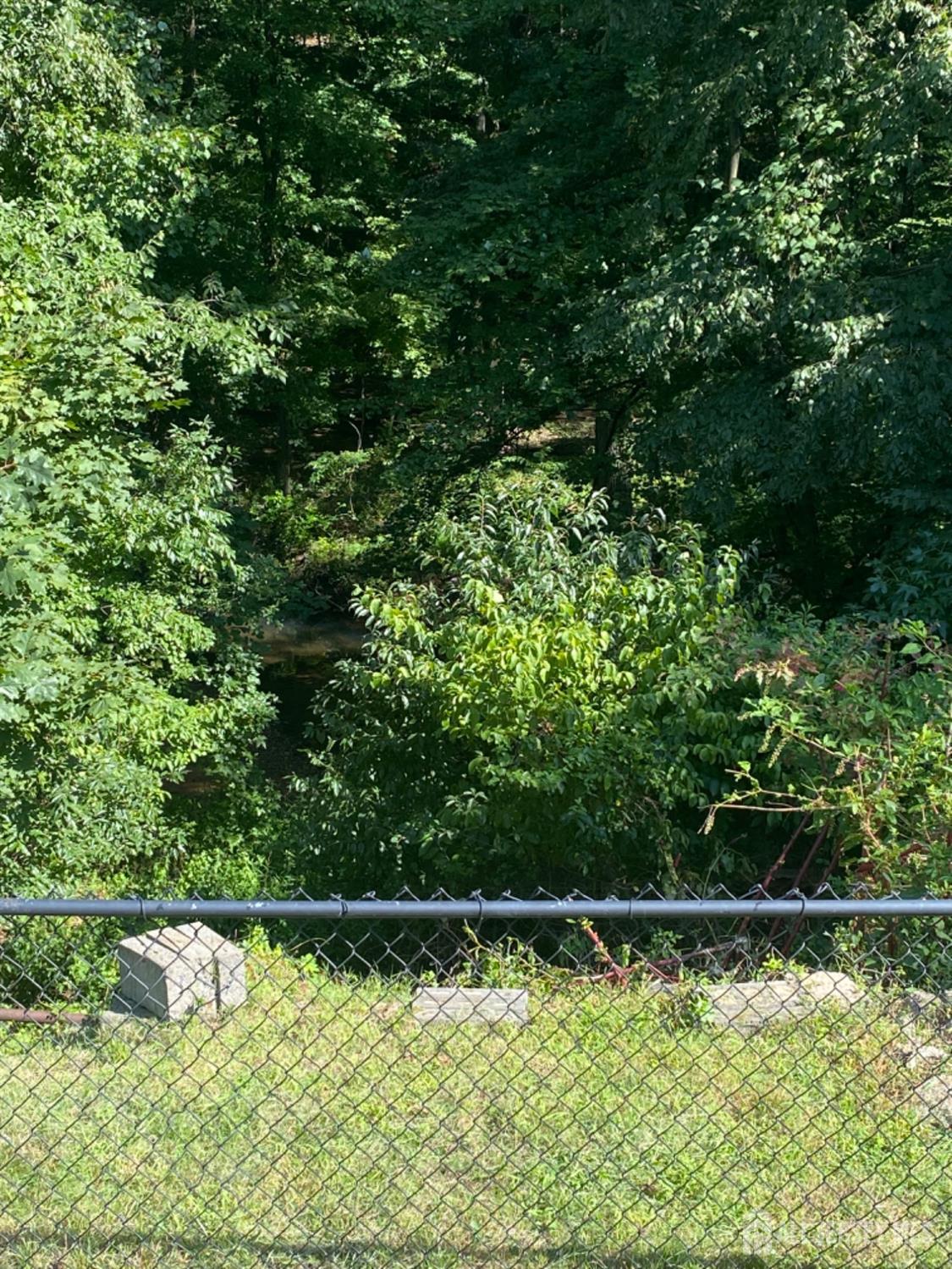 27 Brookside Road Edison, NJ 08817 - Photo 16 of 30