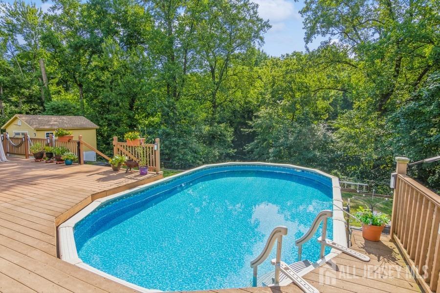 27 Brookside Road Edison, NJ 08817 - Photo 23 of 30