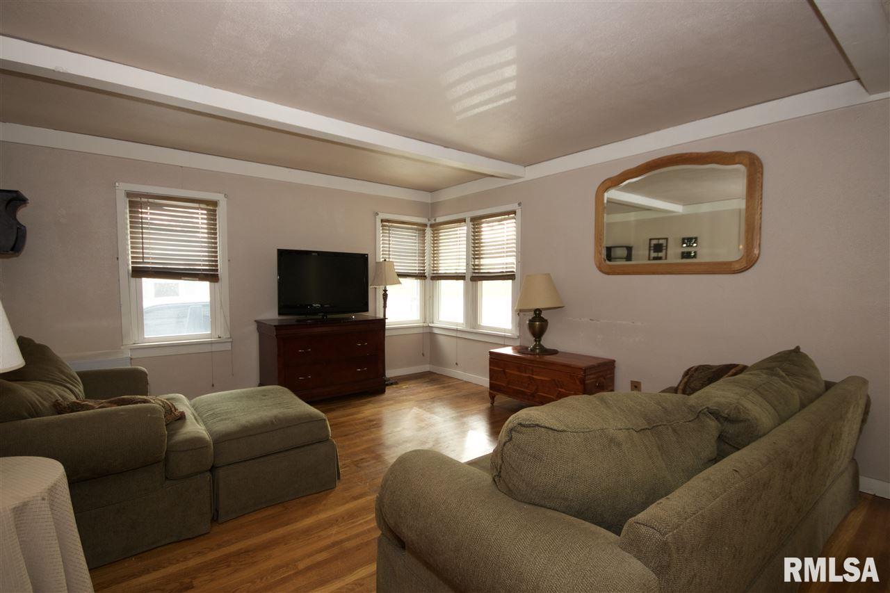 4809 West Pfeiffer Road Bartonville, IL 61607 - Photo 9 of 36 Gallery Image 9