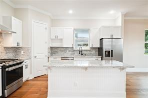 209 Beaver Drive Arabi, LA 70032 - Photo 6 of 15