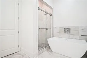 $369,900 | 209 Beaver Drive, Arabi, LA 70032