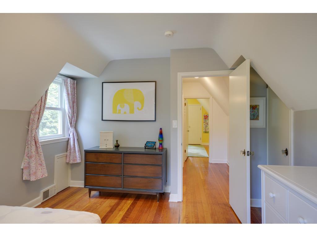 4800 Maple Road Edina, MN 55424 - Photo 16 of 24