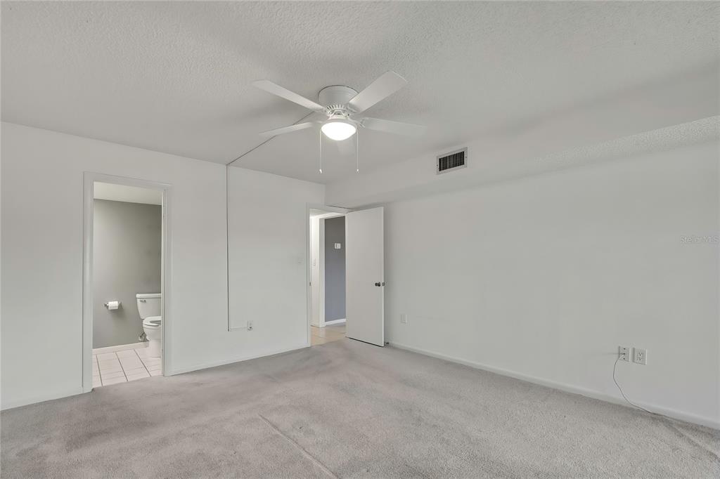 4452 Garnet Drive, Unit 203 New Port Richey, FL 34652 - Photo 9 of 30