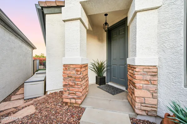$475,000 | 3312 East Maldonado Drive, Phoenix, AZ 85042