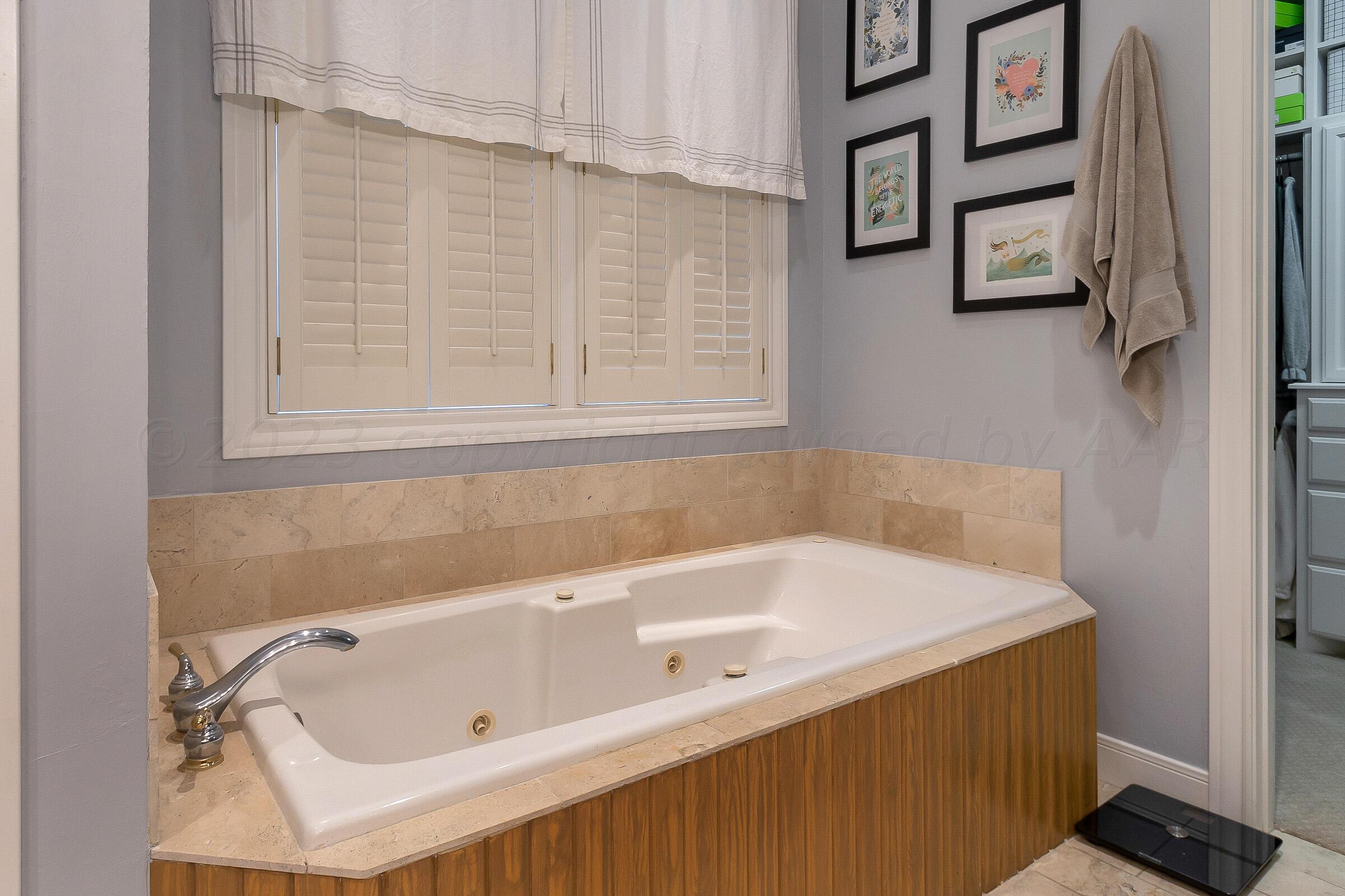 6202 Raintree Court Amarillo, TX 79119 - Photo 20 of 36