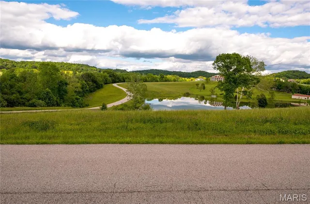 $99,900 | 2 A Churchill Downs Road, Marthasville, MO 63357