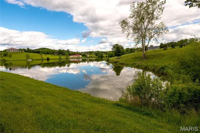 $99,900 | 2 A Churchill Downs Road, Marthasville, MO 63357