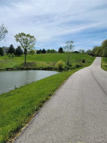 $99,900 | 2 A Churchill Downs Road, Marthasville, MO 63357