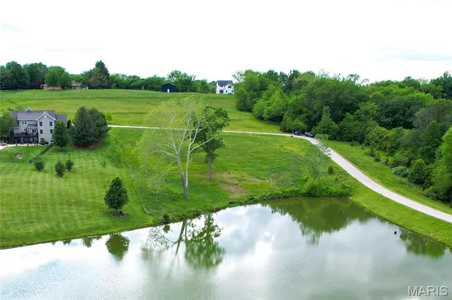 $99,900 | 2 A Churchill Downs Road, Marthasville, MO 63357