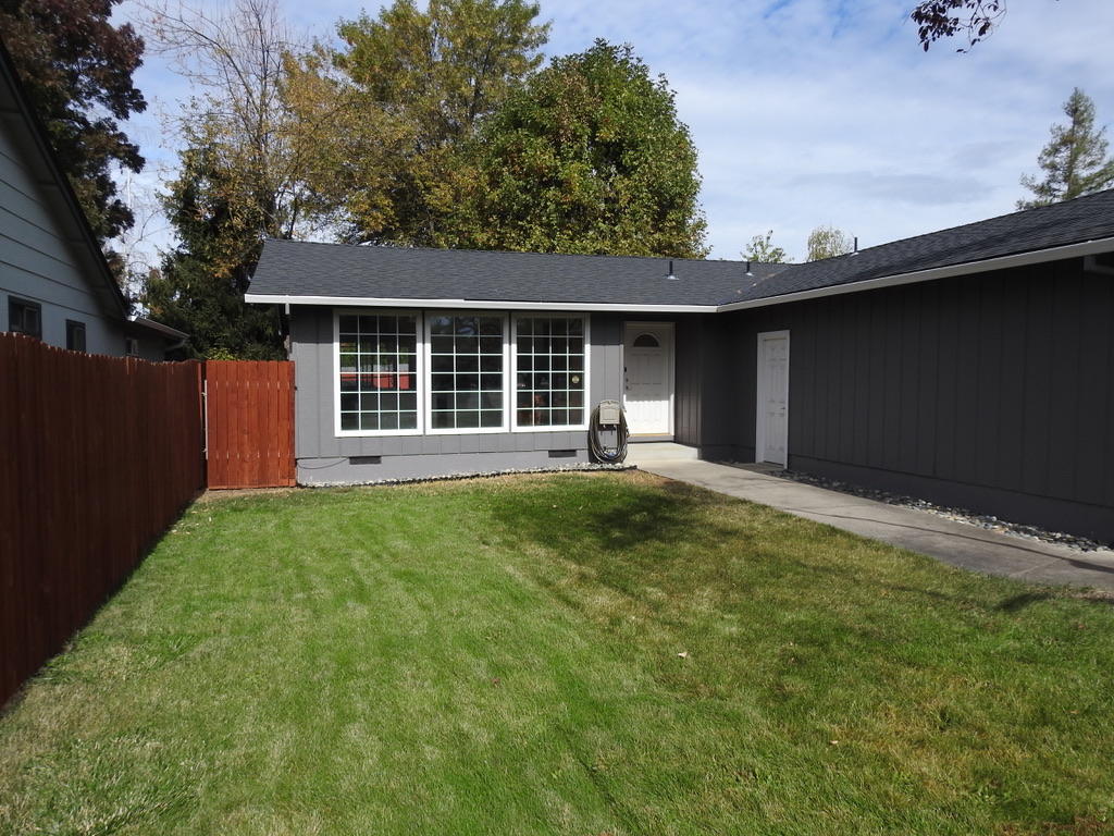 3153 Delta Waters Road Medford, OR 97504 - Photo 22 of 22 CD415B10-EF93-441B-B197-47CAD8E27C2A_1_1