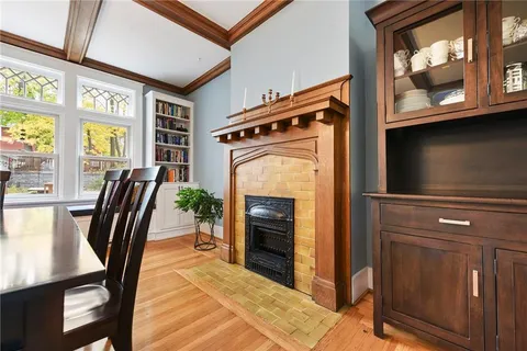 $1,100,000 | 5814 Ferree Street, Pittsburgh, PA 15217