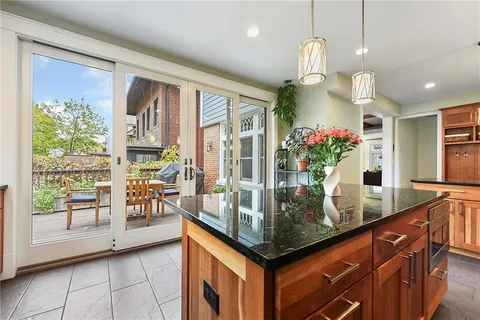 $1,100,000 | 5814 Ferree Street, Pittsburgh, PA 15217