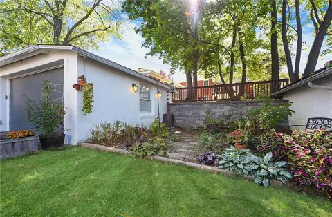 $1,100,000 | 5814 Ferree Street, Pittsburgh, PA 15217