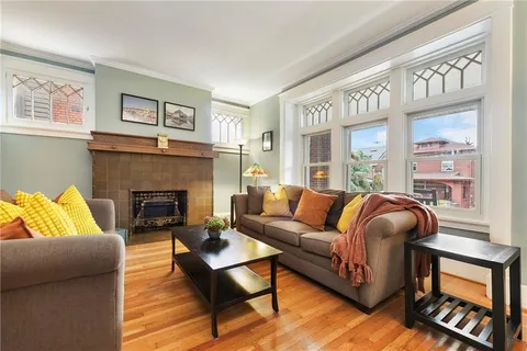 $1,100,000 | 5814 Ferree Street, Pittsburgh, PA 15217