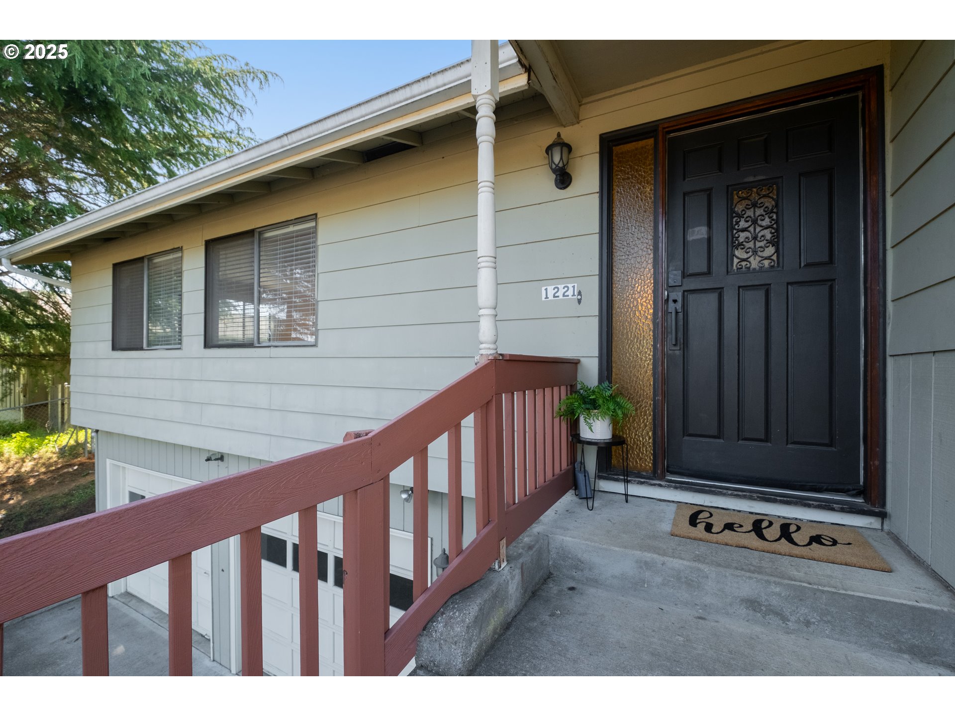 1221 Southwest Maple Street Dallas, OR 97338 - Photo 3 of 44